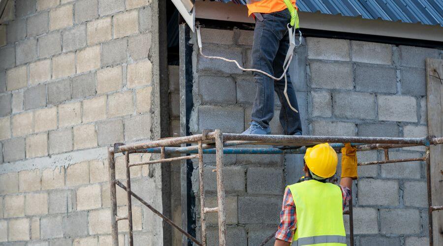 Expert top industrial roofings services in Eastlake Weir, FL